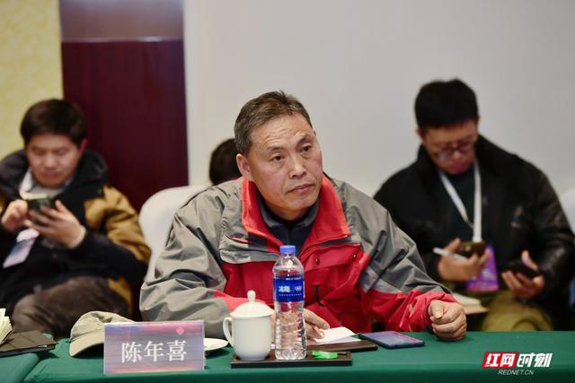 AI时代文学走向何处?作家学者共话人工智能与文学未来 AI时代文学走向何处?作家学者共话人工智能与文学未来