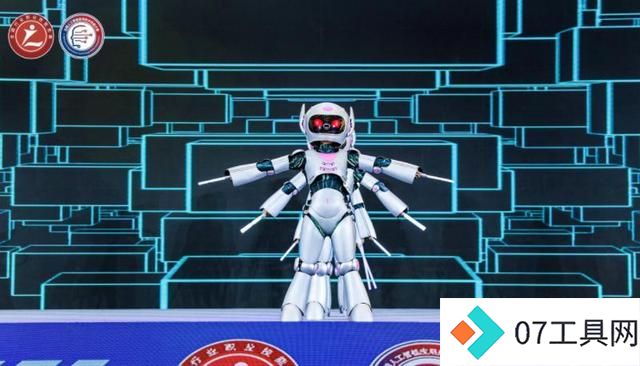 涉及5个赛项 近千名选手齐聚青岛 第三届全国人工智能大赛群星闪耀! 涉及5个赛项 近千名选手齐聚青岛 第三届全国人工智能大赛群星闪耀!