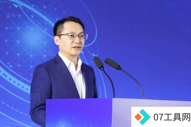 智领未来·向新而行——2024人工智能大模型产业大会成功举办 智领未来·向新而行——2024人工智能大模型产业大会成功举办