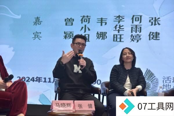 AI无法替代“创意写作”中的“创意” AI无法替代“创意写作”中的“创意”