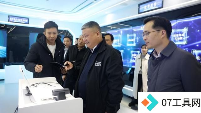 陈刚调研人工智能产业发展情况:加快提升核心竞争力,更好赋能千行百业 陈刚调研人工智能产业发展情况:加快提升核心竞争力,更好赋能千行百业