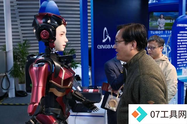 在互联网之光“玩转”人工智能 在互联网之光“玩转”人工智能
