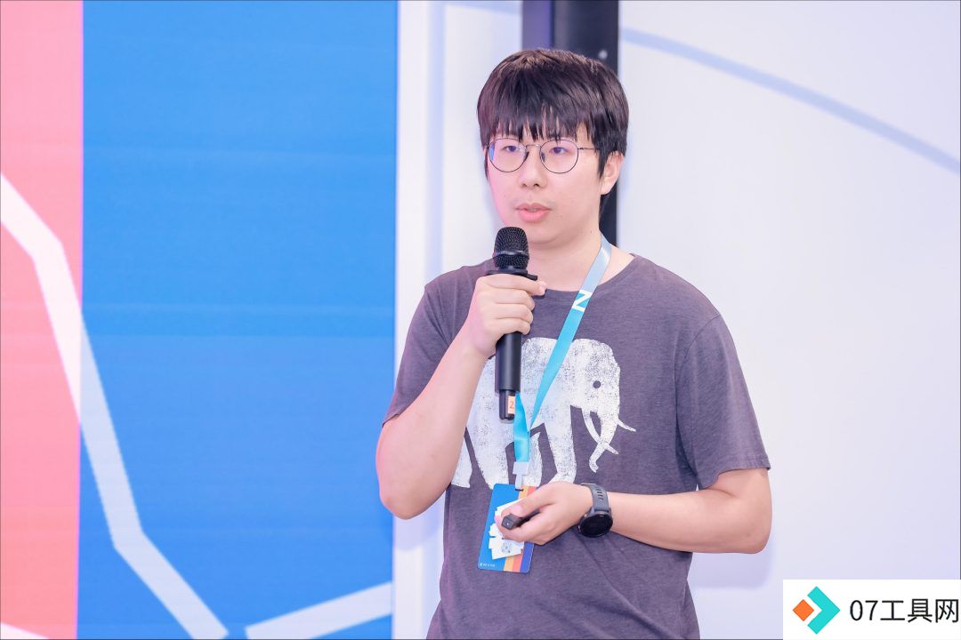 清华90后创立的国产GPU芯片公司获数亿元融资,计划2026年实现AI组装机量产 清华90后创立的国产GPU芯片公司获数亿元融资,计划2026年实现AI组装机量产
