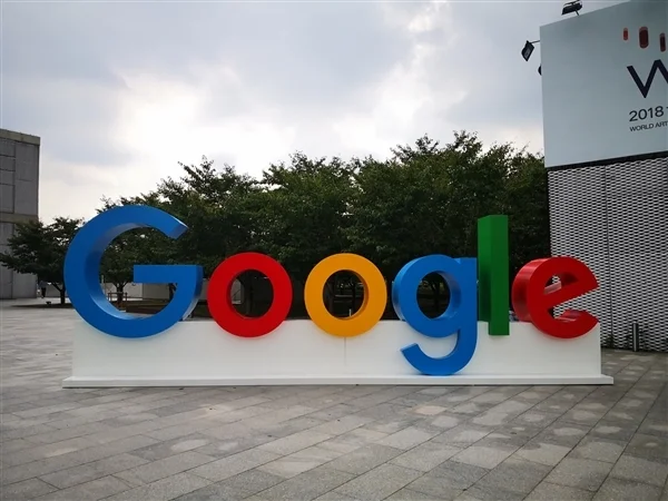 谷歌Gemini AI惊人回复 用户请求帮助:竟收到“请去死吧” 谷歌Gemini AI惊人回复 用户请求帮助:竟收到“请去死吧”