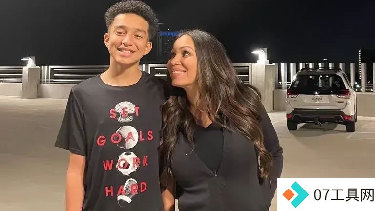 第一例AI机器人致死案,他已殉情 第一例AI机器人致死案,他已殉情
