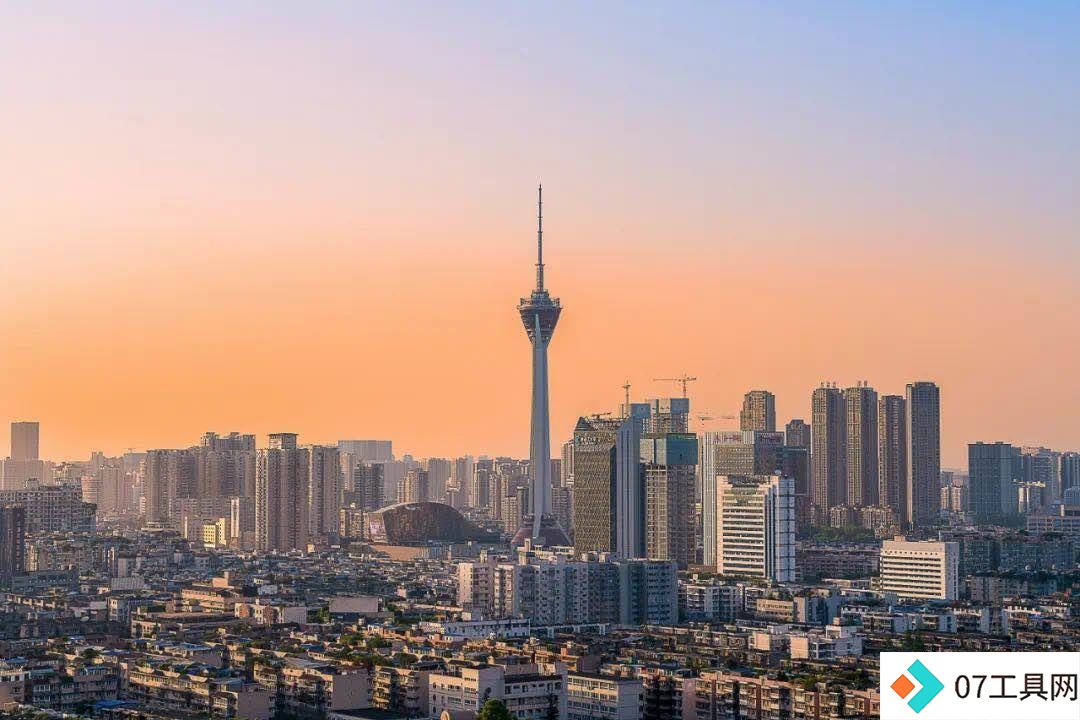 聚焦入境游、赛事经济、人工智能、产业园区……成都团热议省**工作报告 聚焦入境游、赛事经济、人工智能、产业园区……成都团热议省**工作报告