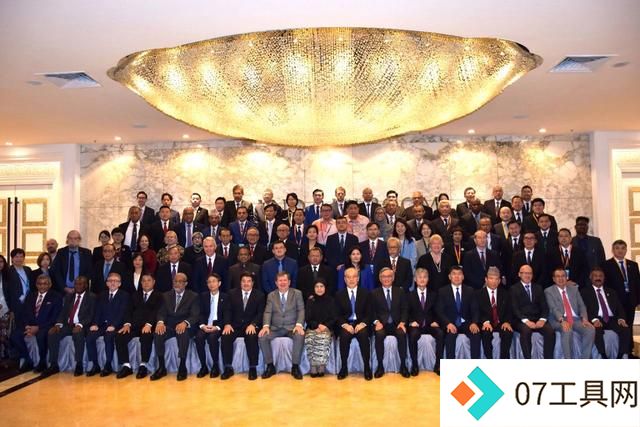 张军出席第19届亚太首席**官会议并作专题发言表示 深化人工智能领域的司法交流合作 努力为人类司法文明进步作出新贡献 张军出席第19届亚太首席**官会议并作专题发言表示 深化人工智能领域的司法交流合作 努力为人类司法文明进步作出新贡献