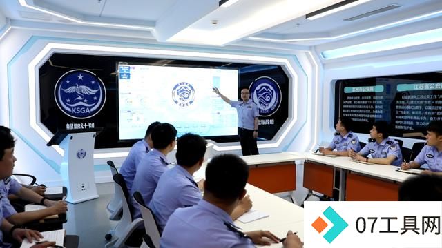 “AI**”上岗,算力引爆战力 “AI**”上岗,算力引爆战力