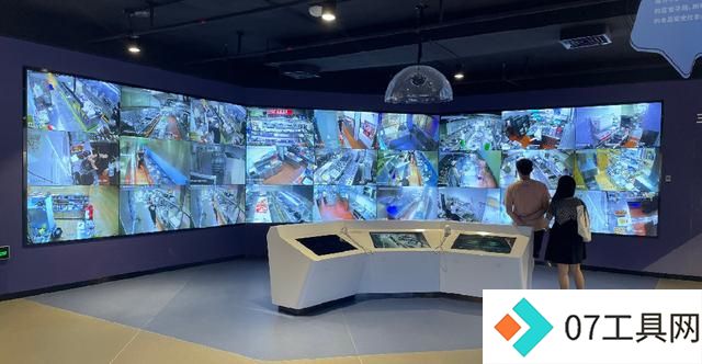 OBOO鸥柏:布局于为元宇宙AI人工智能产业保障LCD液晶显示终端 OBOO鸥柏:布局于为元宇宙AI人工智能产业保障LCD液晶显示终端