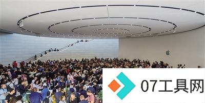AI技术打开高端手机市场新空间 AI技术打开高端手机市场新空间