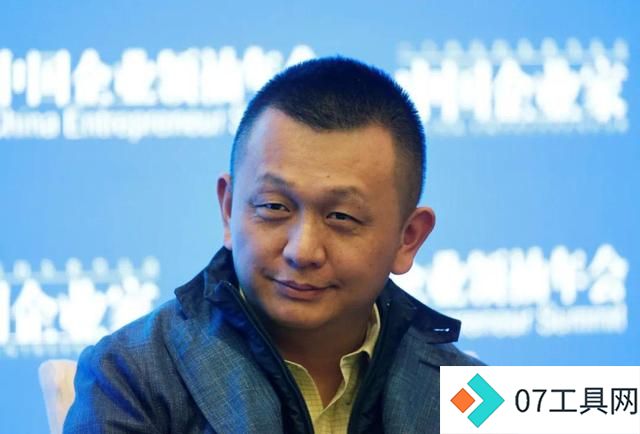 大模型广告大战:揭秘Kimi与其他AI厂商的真相 大模型广告大战:揭秘Kimi与其他AI厂商的真相