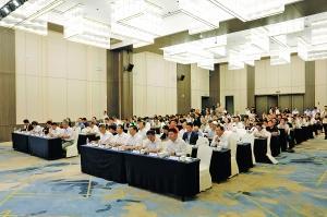 2024大数据博览会:数据要素与AI大模型推动千行百业高质量发展 2024大数据博览会:数据要素与AI大模型推动千行百业高质量发展