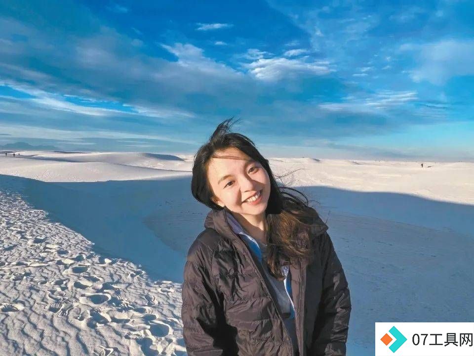 AI创作的科幻小说与人类创意的较量:谁更胜一筹 AI创作的科幻小说与人类创意的较量:谁更胜一筹