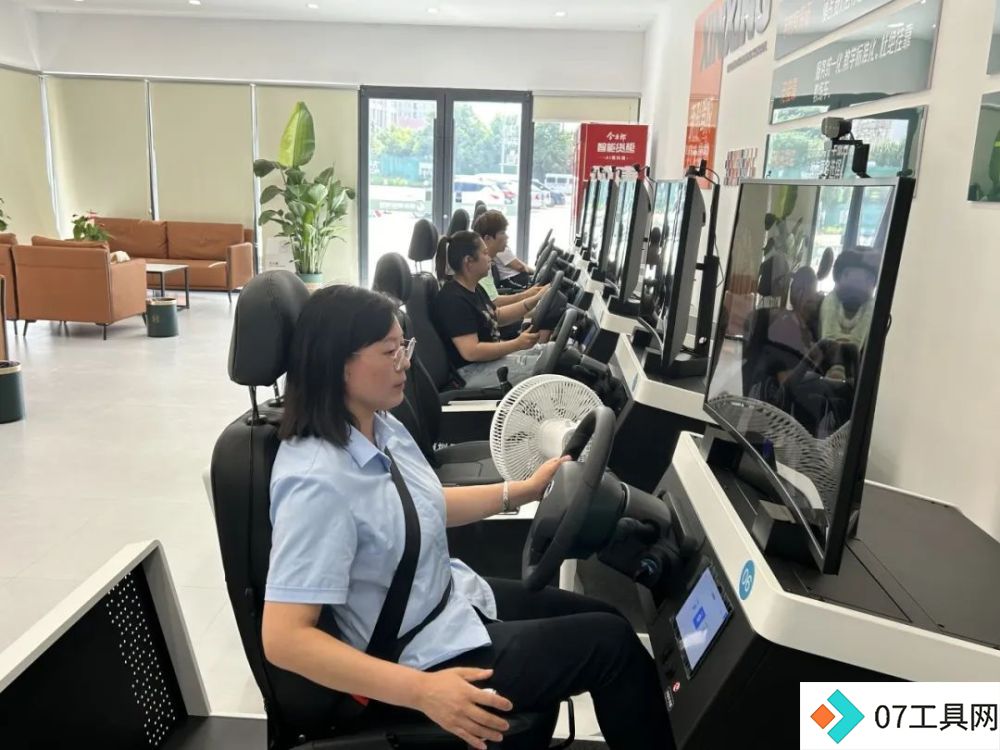 AI教练上线!黄陂武汉新形驾校开启智能学车新时代 AI教练上线!黄陂武汉新形驾校开启智能学车新时代