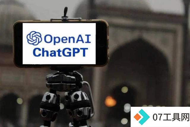 OpenAI将推出多模态大模型,志在阻击谷歌Gemini OpenAI将推出多模态大模型,志在阻击谷歌Gemini