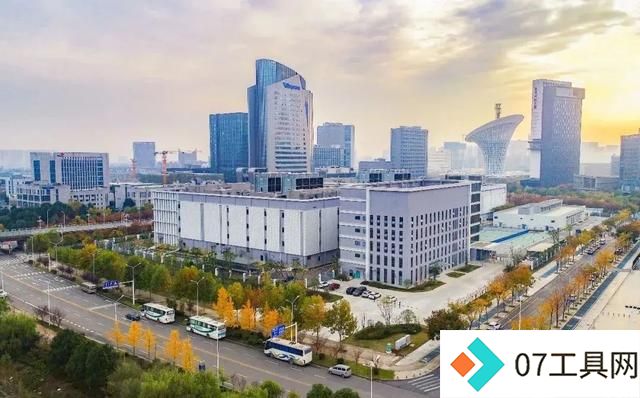 中国移动首批大模型产业创新基地落地 中国移动首批大模型产业创新基地落地
