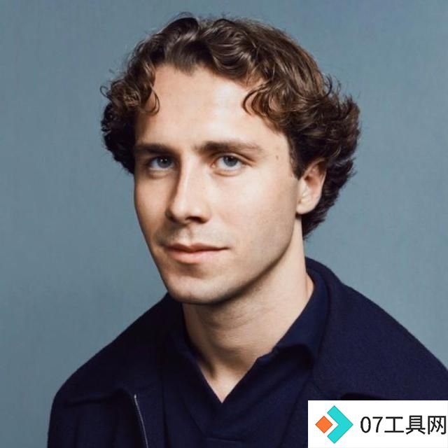 天才创始人对谈AI教父Hinton:多模态是AI的未来,医疗将发挥AI最大的潜力 天才创始人对谈AI教父Hinton:多模态是AI的未来,医疗将发挥AI最大的潜力
