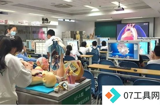 “AI+医学教育”，交医探索新医科背景下医学创新人才培养新模式 